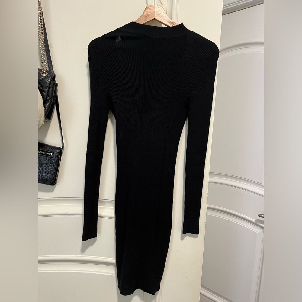 DYNAMITE KNIT DRESS - Picture 2 of 4